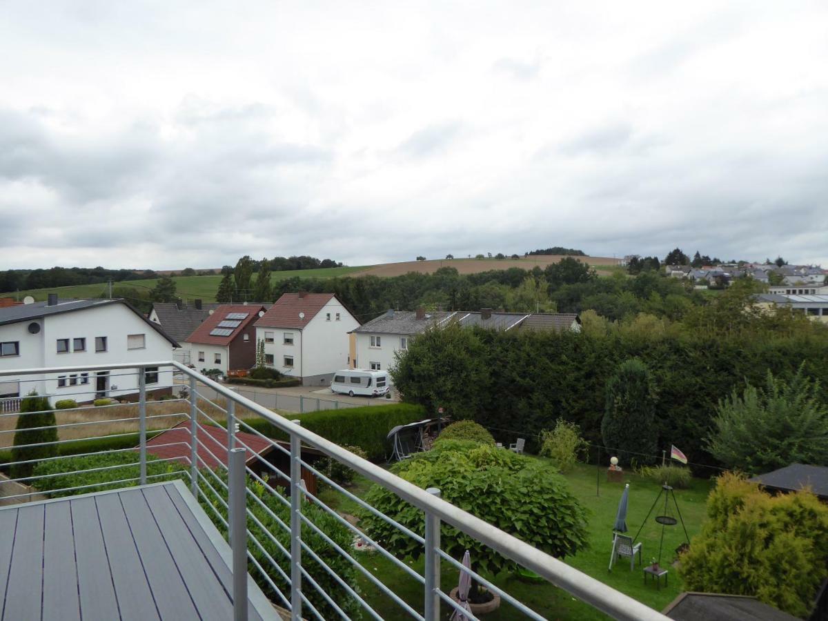 "Baerenhaus" Ferienwohnung Püttlingen Dış mekan fotoğraf